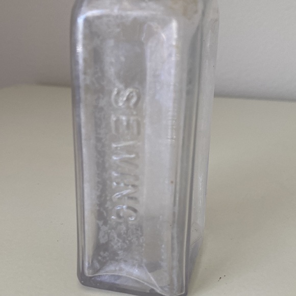 Antique Sewing Machine Oil Glass Bottle - Picture 2 of 8